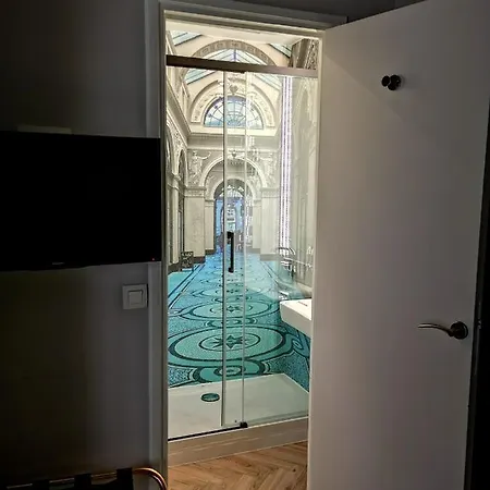 Hotel Icone